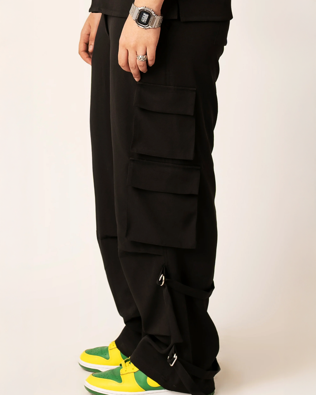 PITCH-DARK CARGO PANTS