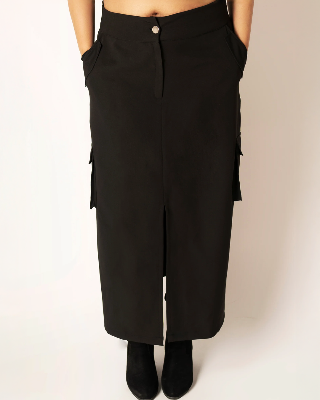 PITCH-DARK MAXI SKIRT